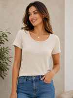 Blusa slim fit cuello redondo