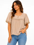Blusa manga corta con detalle bordado