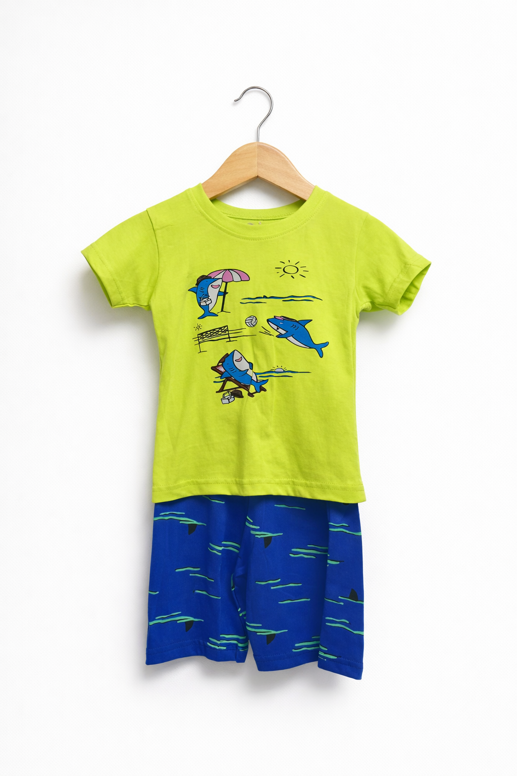 Conjunto niño de Tiburón
