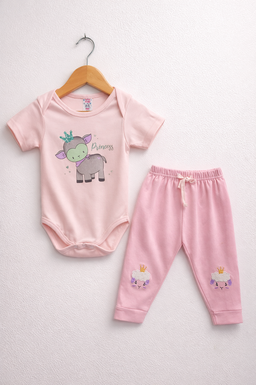 Conjunto niña oveja