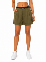 Short casual con faja