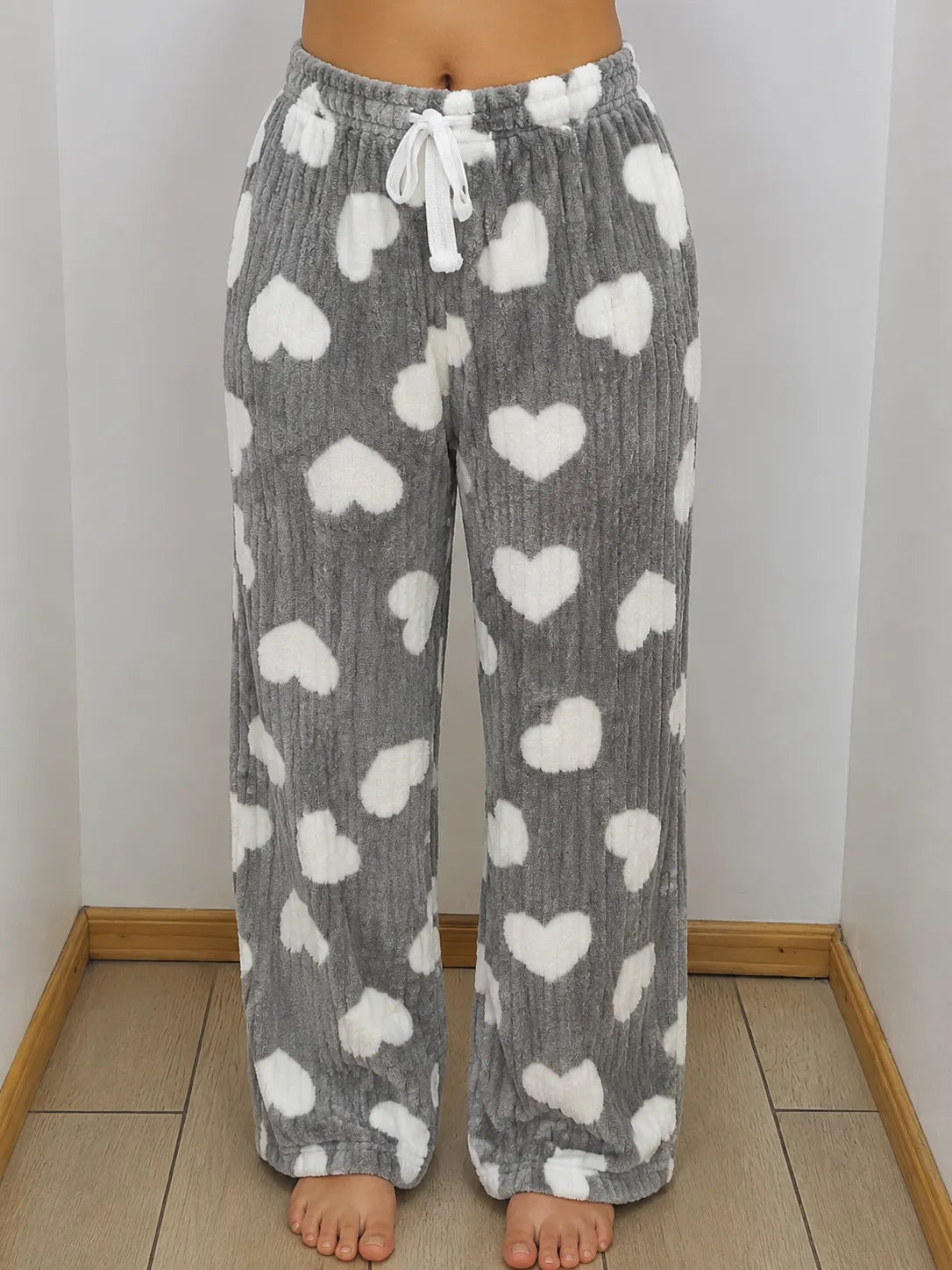 Pantalón de peluche corazón